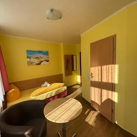 Hotel Gesellschaftshaus 2*