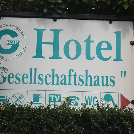 Gesellschaftshaus Hotell Bergen Auf Rugen